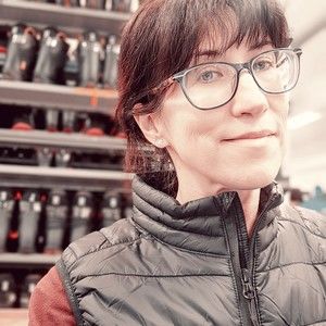 Meet your Posher, Laura